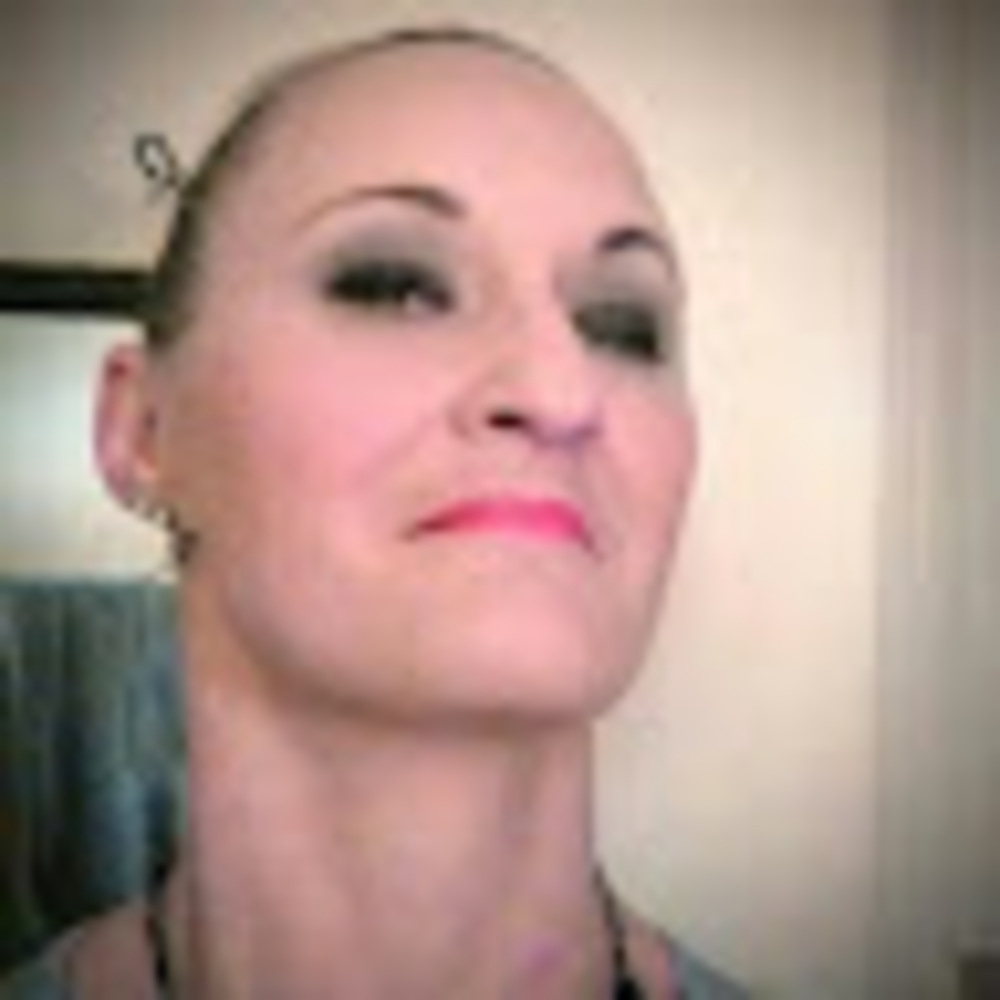 Meet your Posher, Stephany